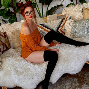 Annalene – Accompaniment via escort masseuse agency Berlin for deep massage service with oral sex order