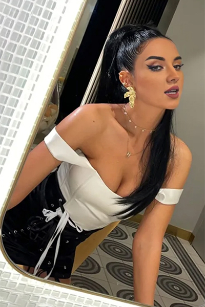 Anna Night Top Escort Lady in Düsseldorf Anna Night Top Escort Lady in Düsseldorf