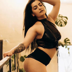 Sherry - Ladies Berlin 19 Jahre Begleitagentur Zungenküsse