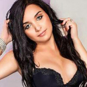 Mileya - Escort Dame Berlin 19 Jahre Bietet Hotelbesuche Erotische Massage